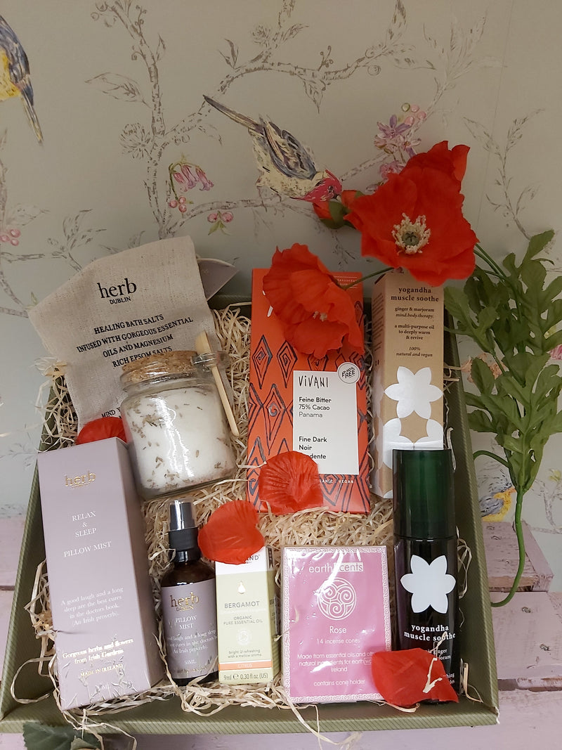 Scents of Love Hamper